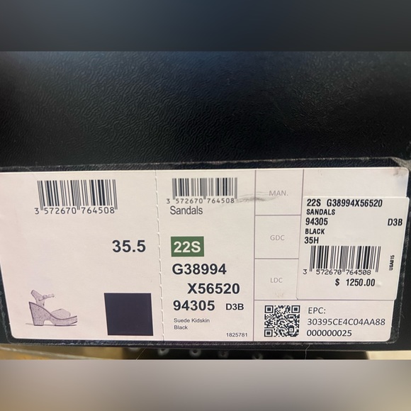 CHANEL Suede Kidskin Wedge Sandals in Black - Picture 8 of 8